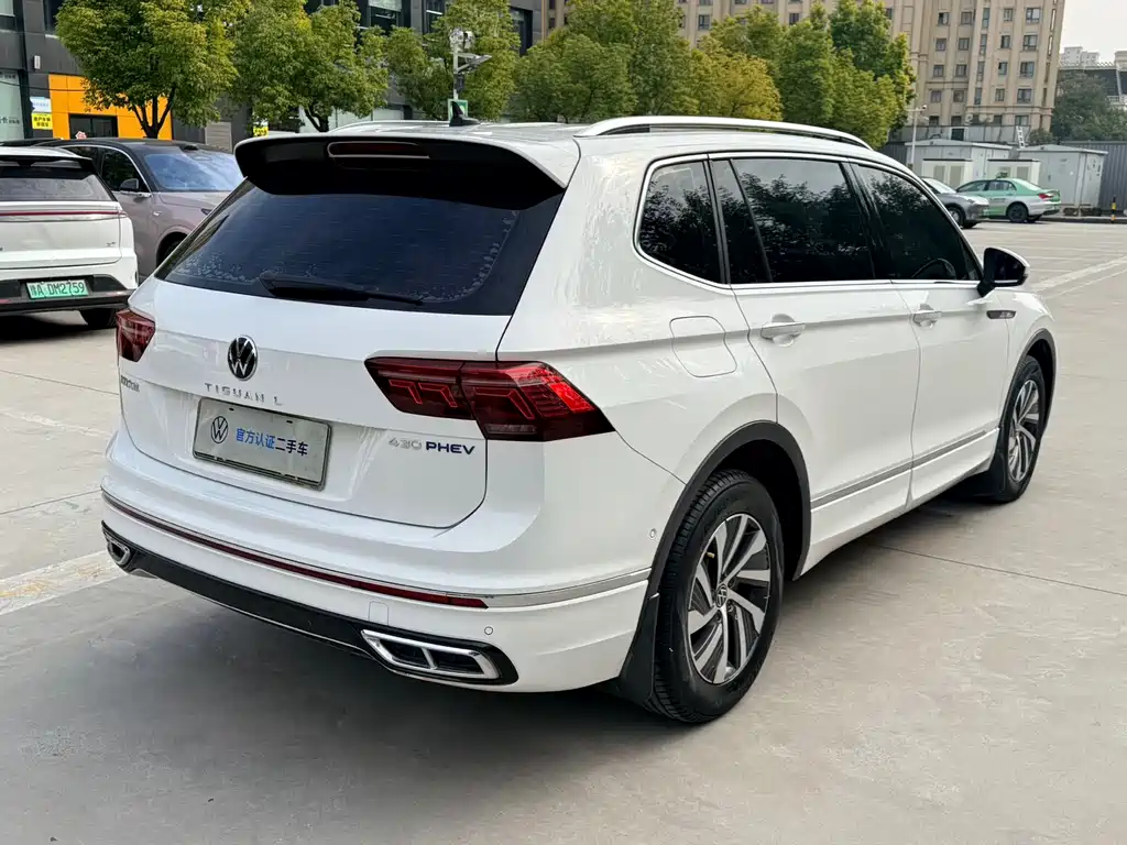 Volkswagen Tiguan L PHEV 2022