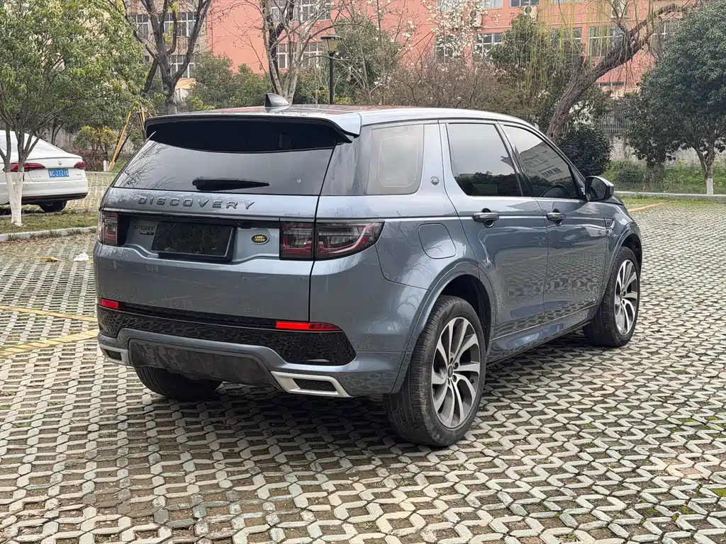 Land Rover Discovery Sport 2020 — фото 13