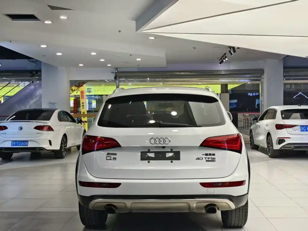 Audi Q5 2017 — фото 15
