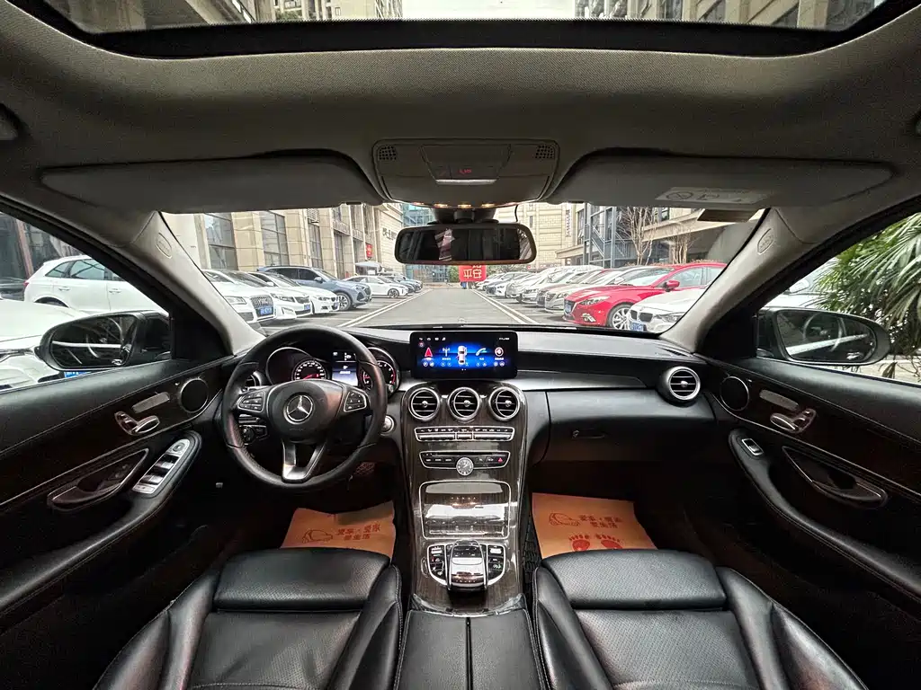 Mercedes-Benz C-Class 2015 — фото 10