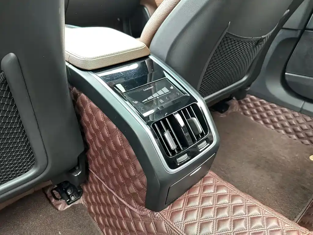 Volvo S90 2021 — фото 10
