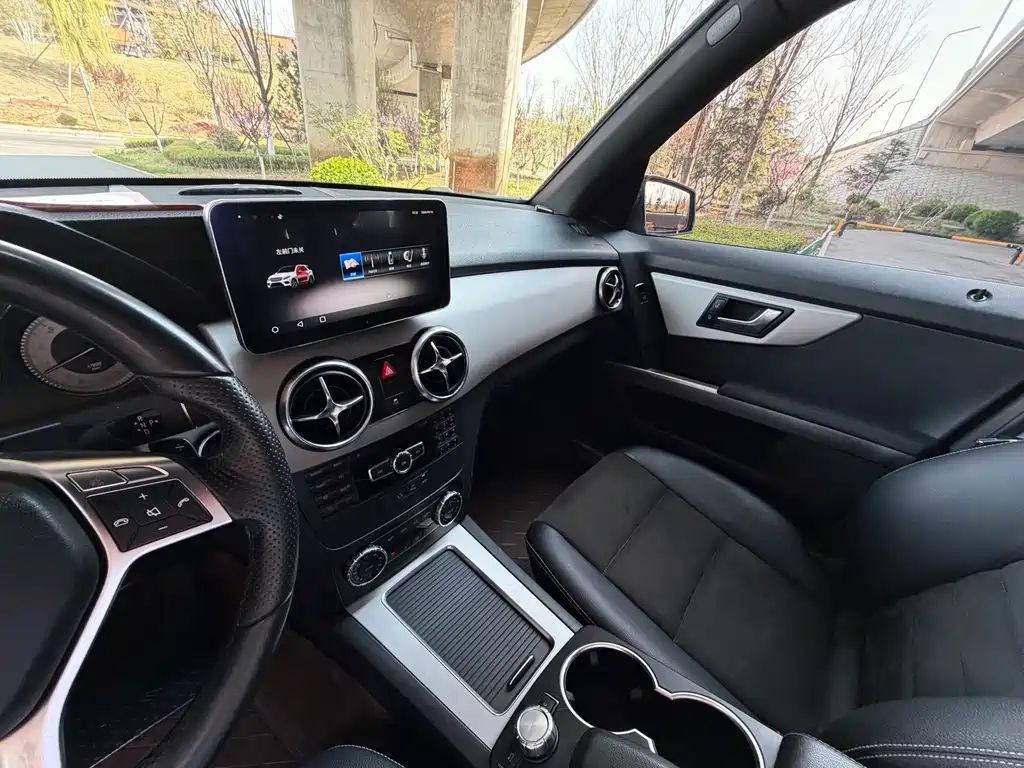 Mercedes-Benz GLK-Class 2015 — фото 19