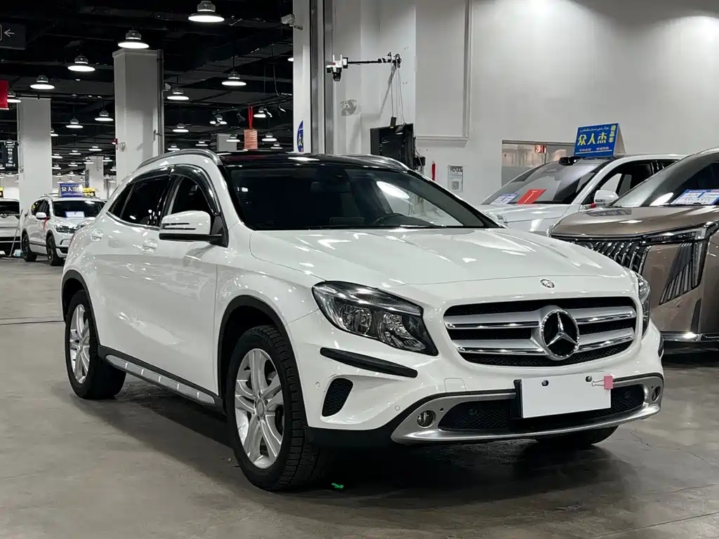 Mercedes-Benz GLA 2016 — фото 3
