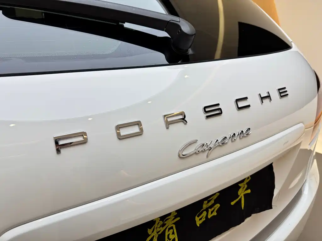 Porsche Cayenne 2012 — фото 9