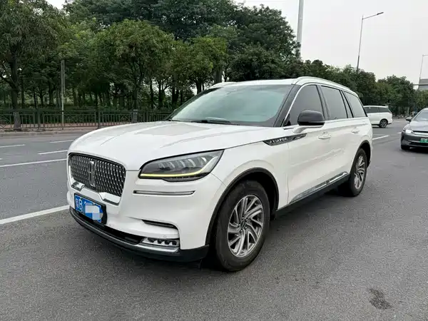 Lincoln Aviator 2021