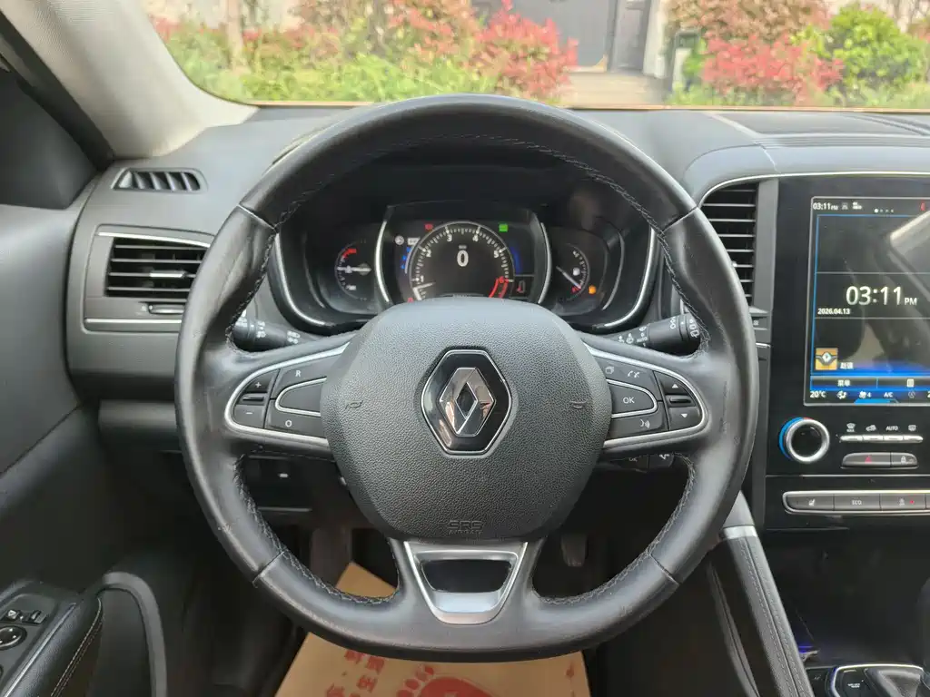 Renault Koleos 2017 — фото 14