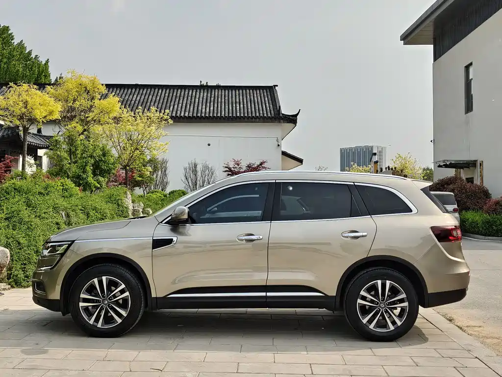 Renault Koleos 2017 — фото 7