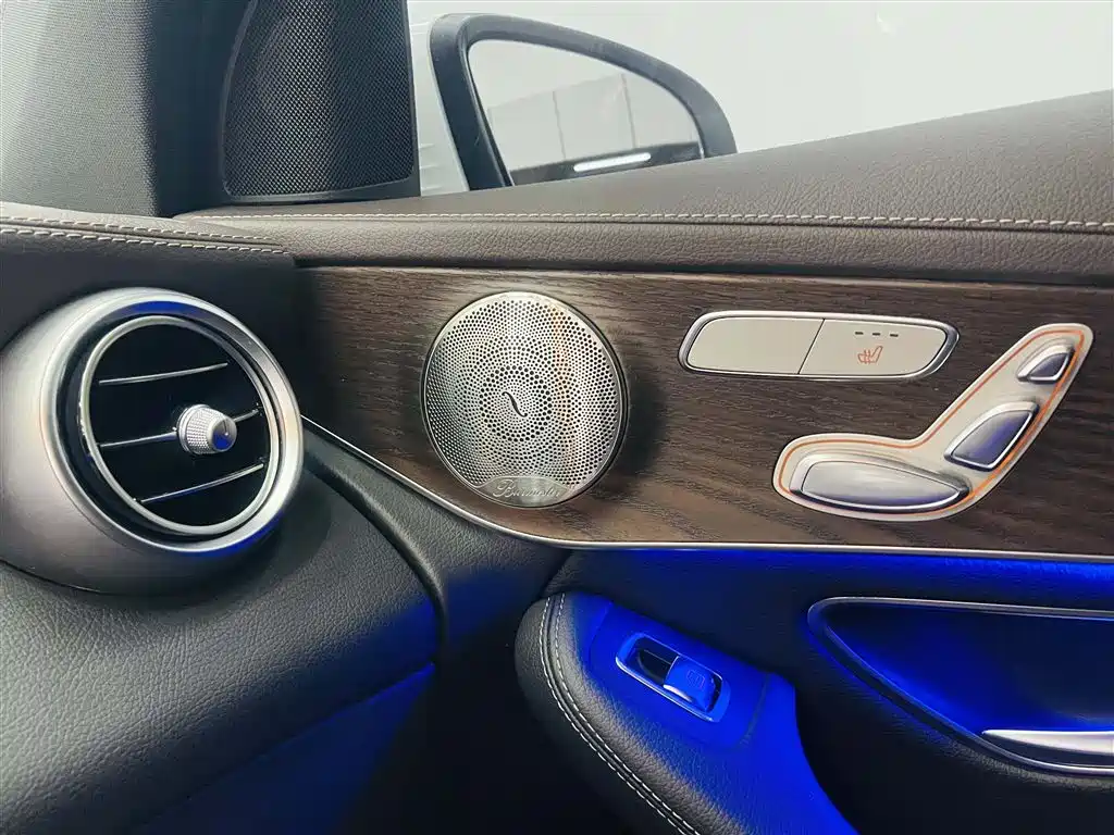 Mercedes-Benz GLC 2021 — фото 15