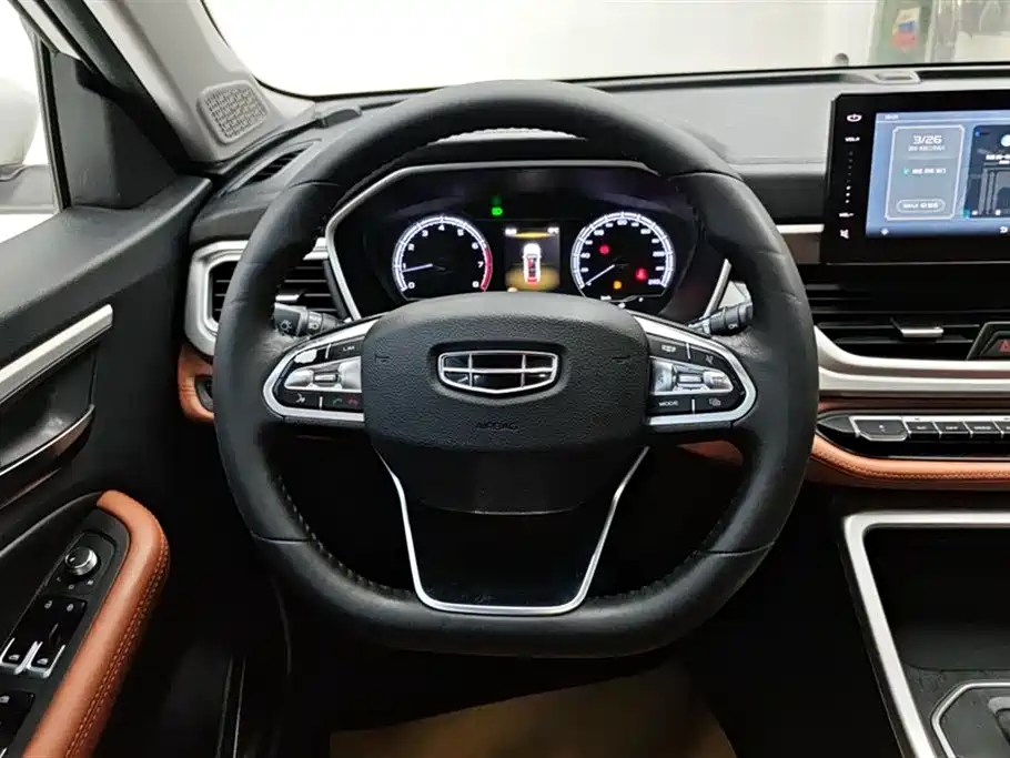 Geely Vision X6 2020 — фото 15
