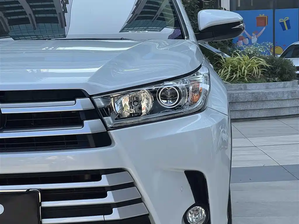Toyota Highlander 2021 — фото 11