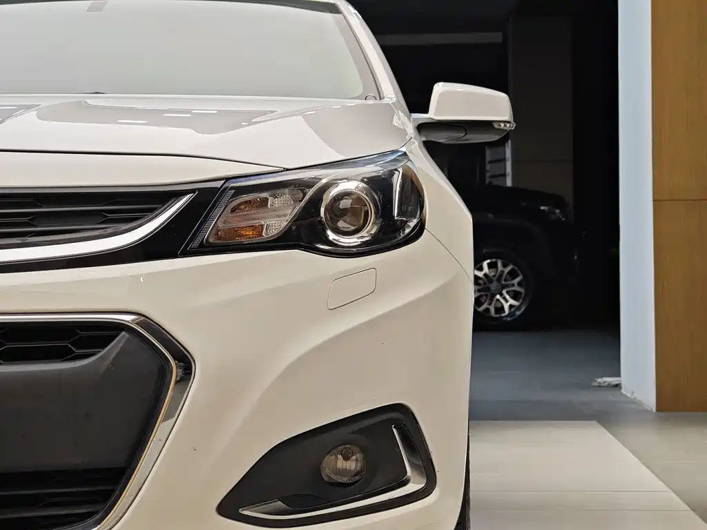 Chevrolet Malibu 2019 — фото 2