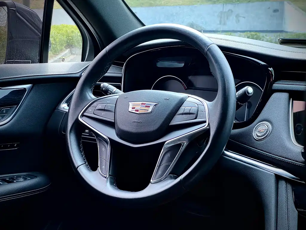 Cadillac XT5 2022 — фото 20