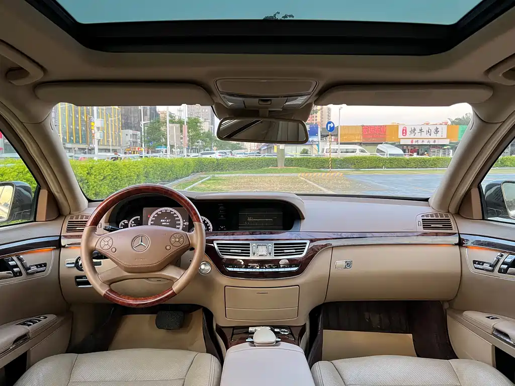 Mercedes-Benz S-Class 2011 — фото 18
