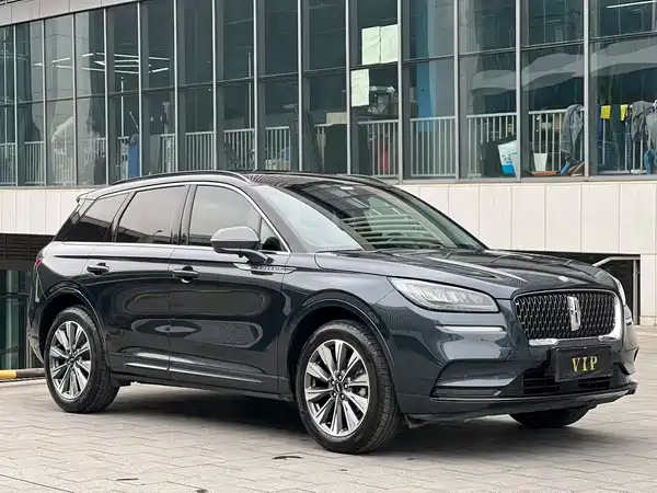 Lincoln Corsair 2022