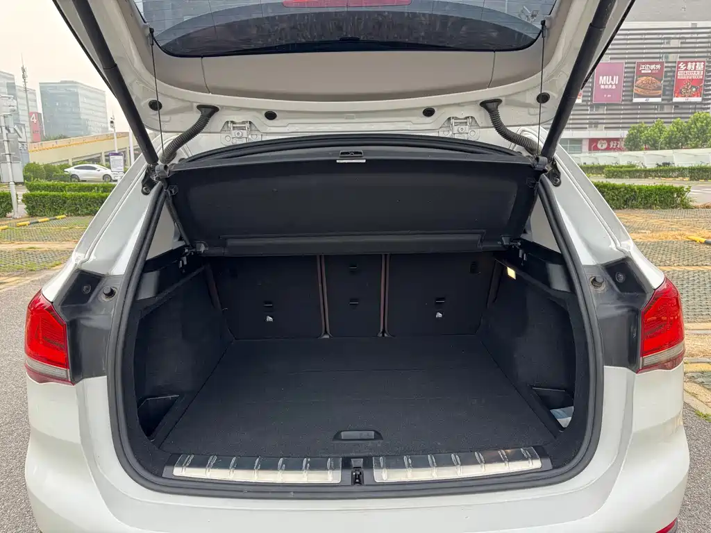BMW X1 2021 — фото 14