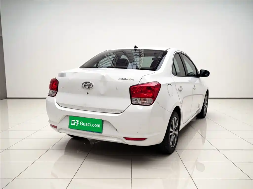 Hyundai Verna 2019 — фото 3