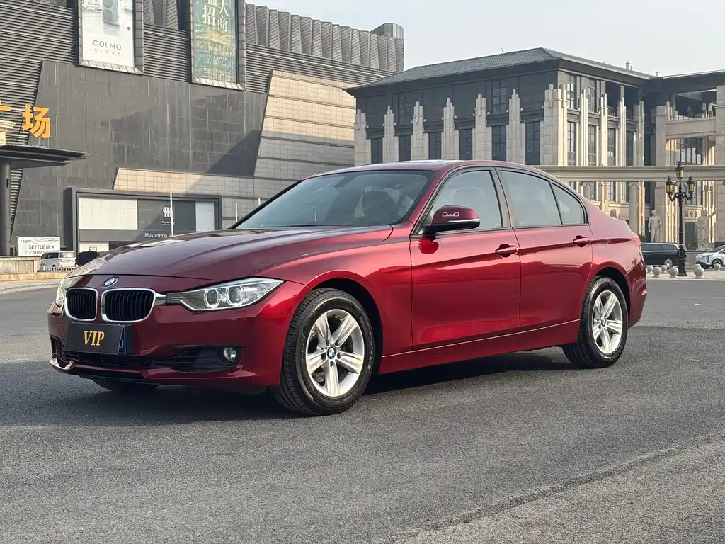 BMW 3 Series 2015 — фото 1