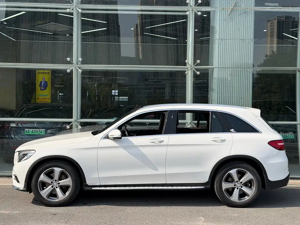 Mercedes-Benz GLC 2016 — фото 3