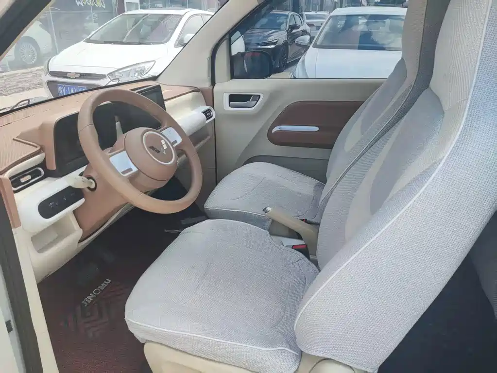 Wuling Hongguang MINIEV 2025