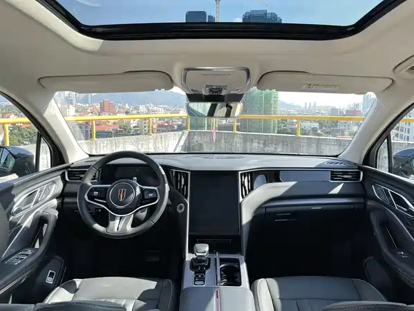 Hongqi HS7 PHEV 2024