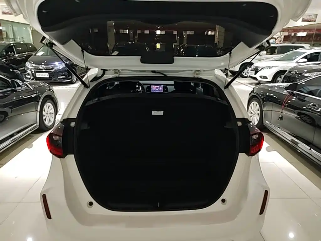 Honda Fit 2021 — фото 19
