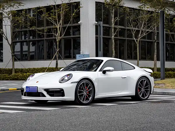 Porsche 911 2022