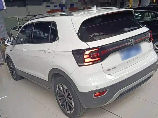 Volkswagen Tacqua 2021