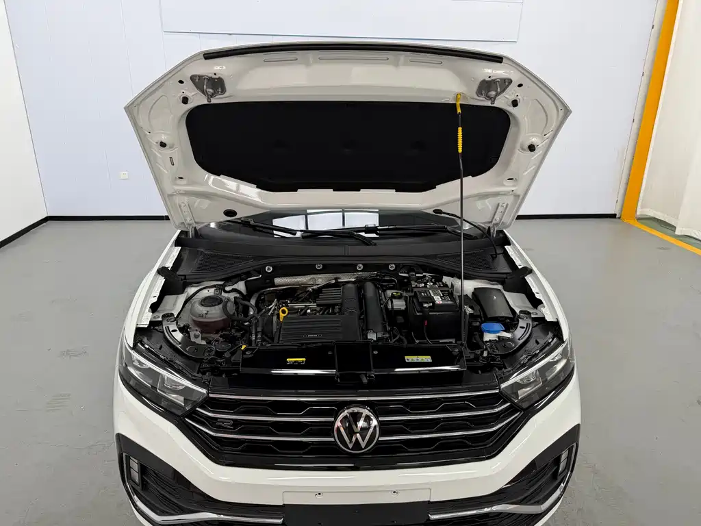 Volkswagen T-Roc 2022 — фото 15