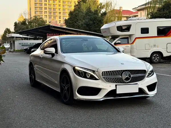 Mercedes-Benz C-Class 2018