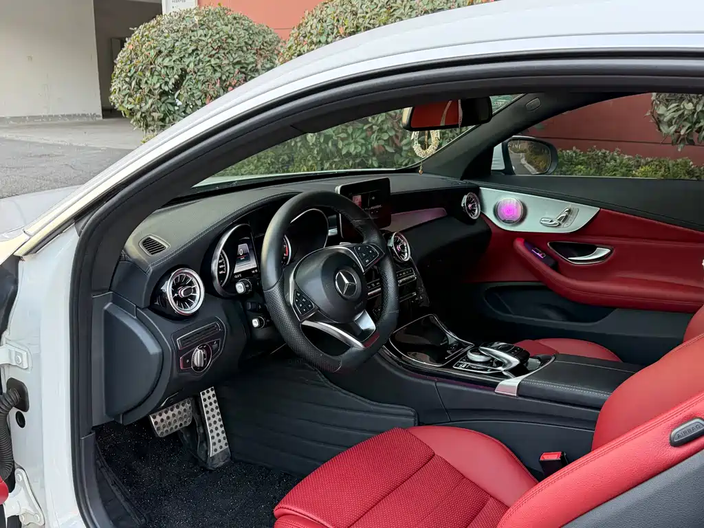 Mercedes-Benz C-Class 2018 — фото 12