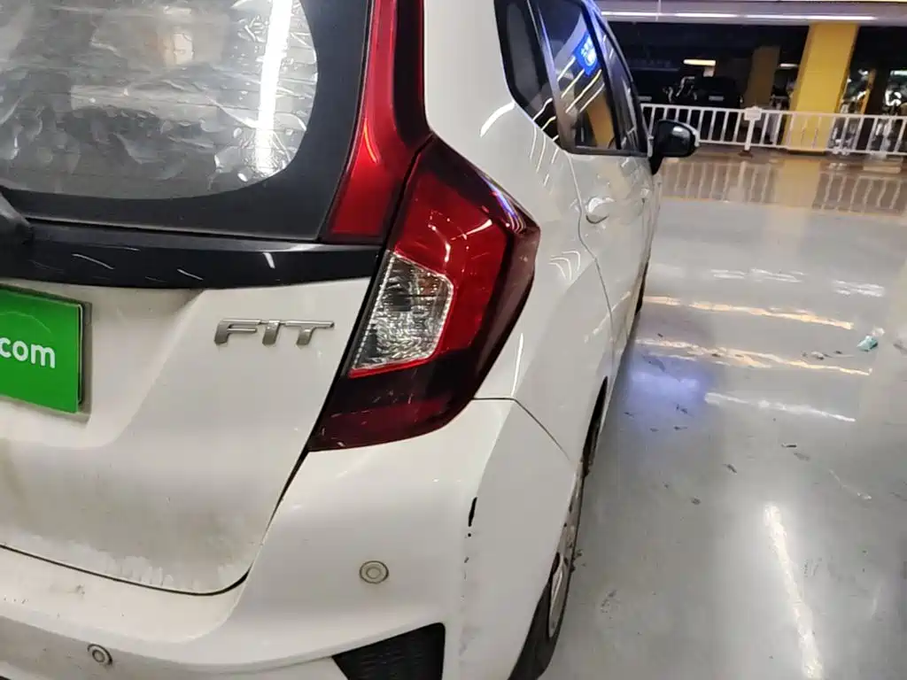 Honda Fit 2017 — фото 8