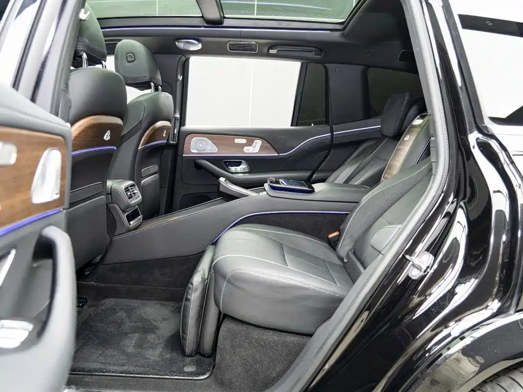 Mercedes-Benz Maybach GLS 2022 — фото 10