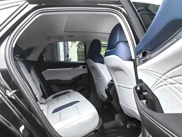 Geely Xingrui 2023
