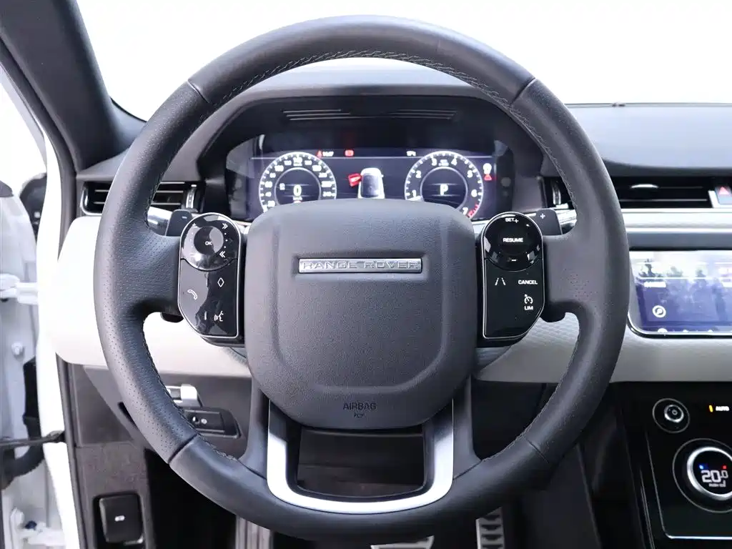 Land Rover Evoque 2021 — фото 16