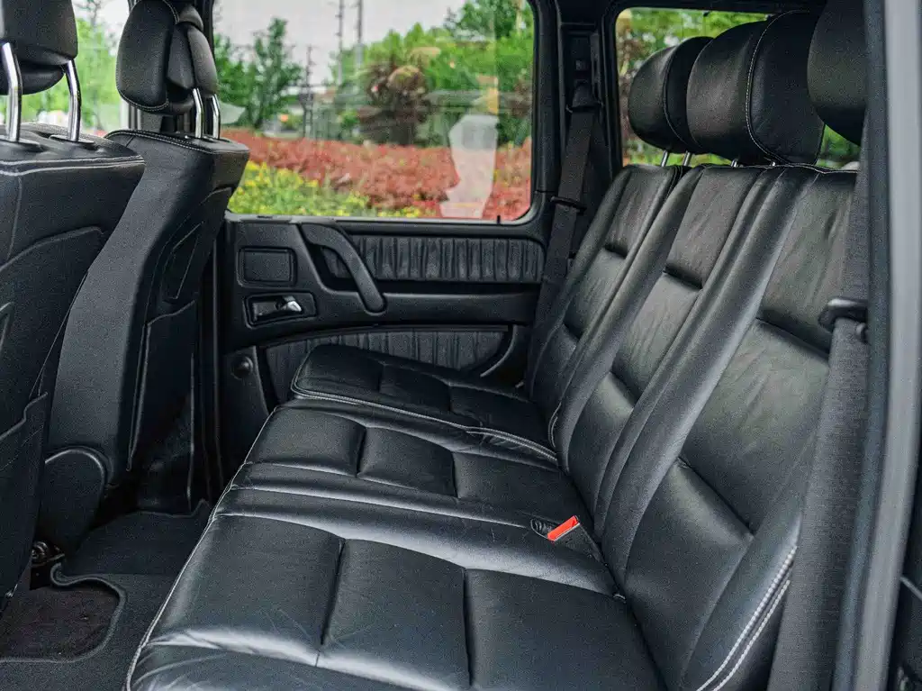 Mercedes-Benz G-Class AMG 2011 — фото 17
