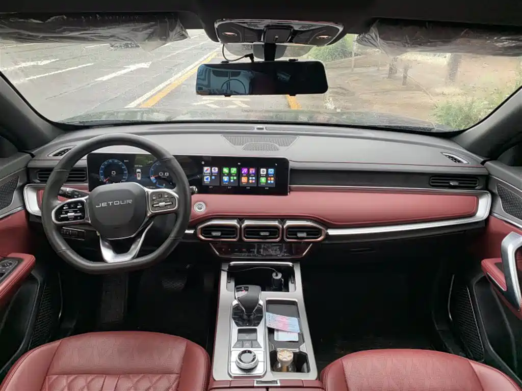 Jetour X70 PLUS 2025