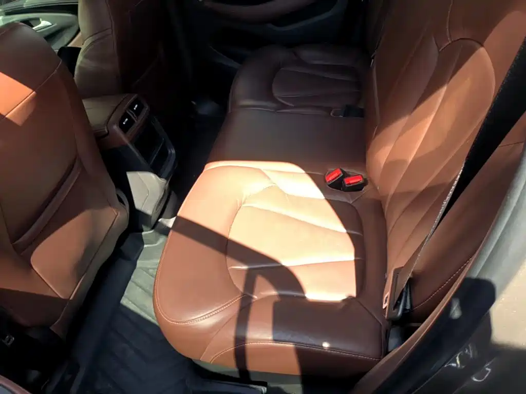 Buick Envision Plus 2019 — фото 17
