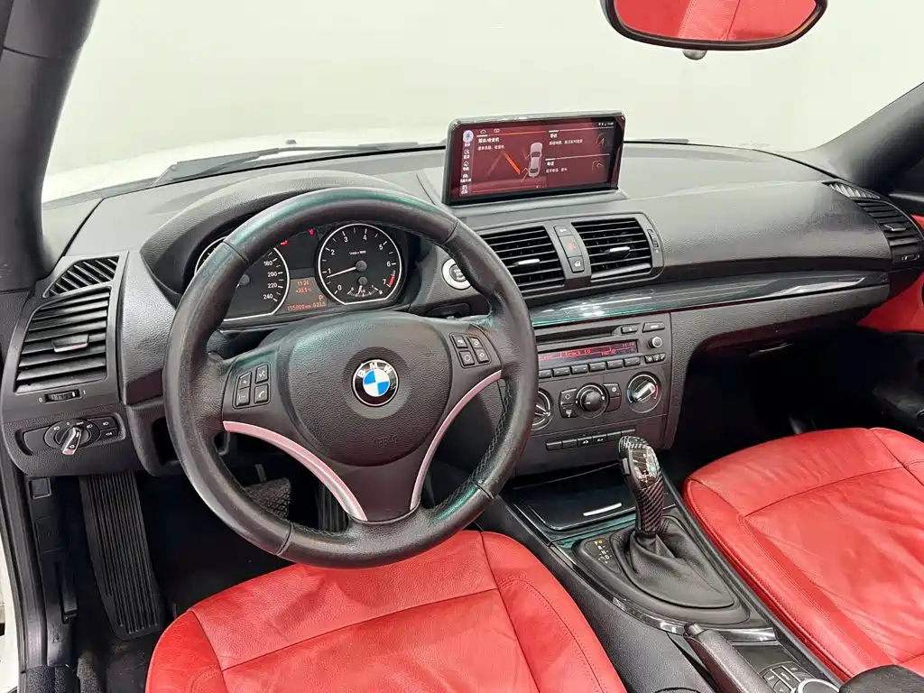BMW 1 Series 2012 — фото 17