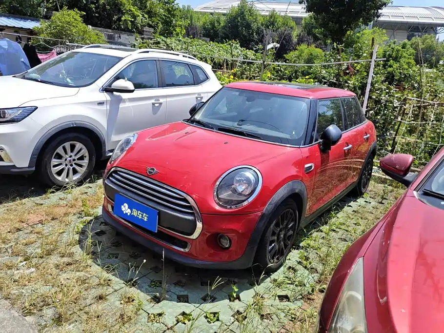 MINI MINI 2019