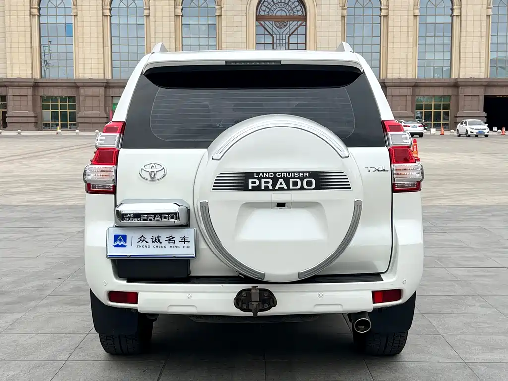 Toyota Prado 2017 — фото 8
