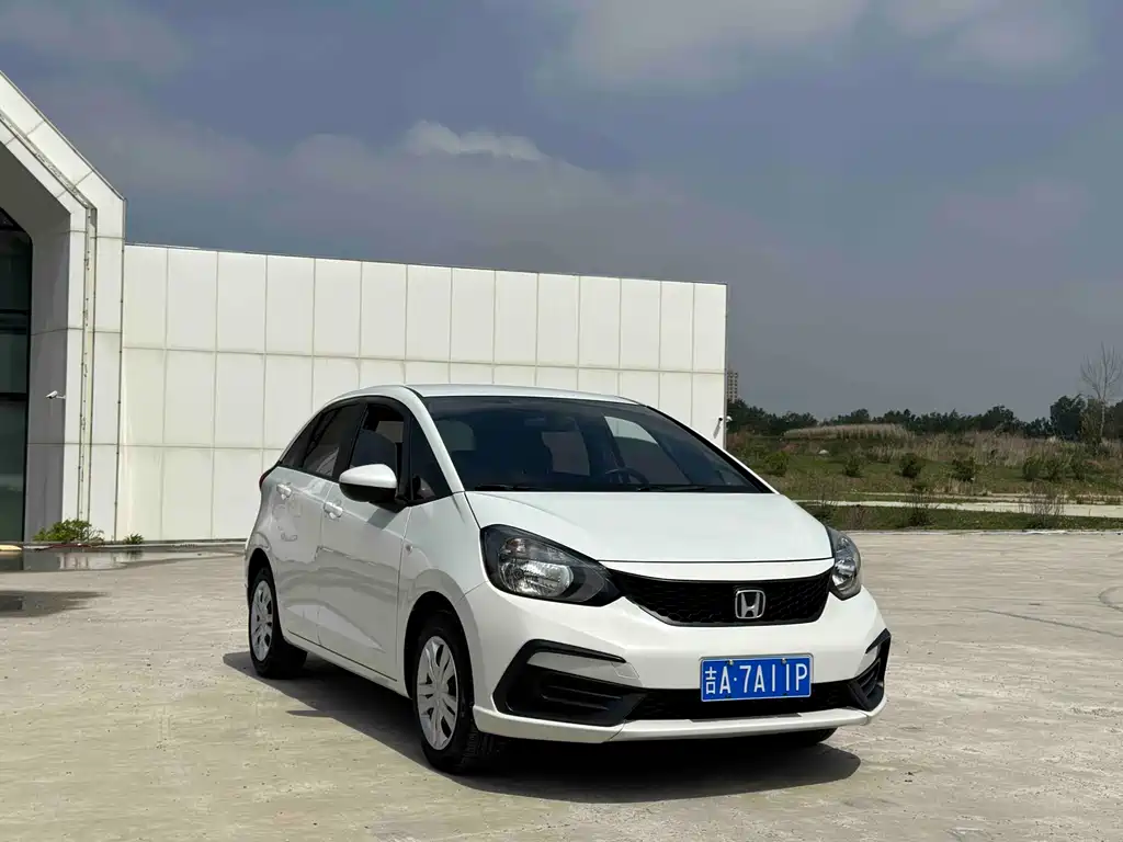 Honda Fit 2024 — фото 3