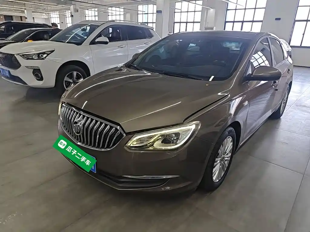 Buick Excelle 2017 — фото 2