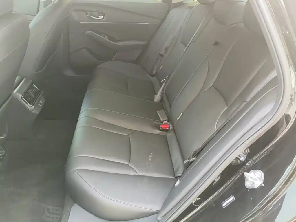Honda Accord 2024 — фото 13