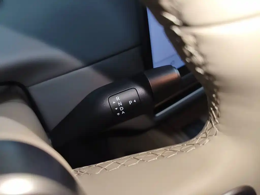 Li Auto i8 2026 — фото 14