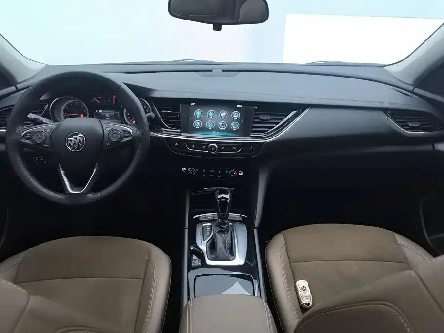 Buick Regal 2019 — фото 12