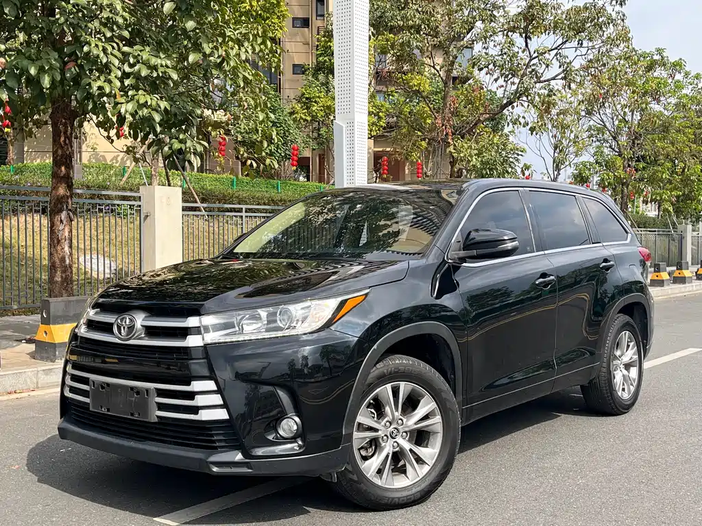 Toyota Highlander 2019
