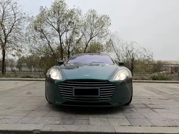 Aston Martin Rapide 2017