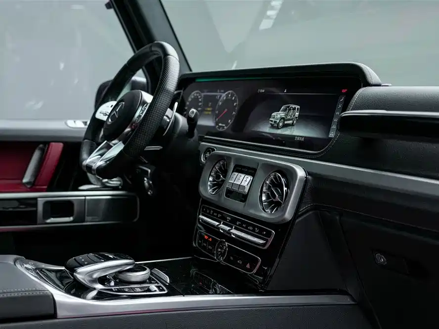 Mercedes-Benz G-Class AMG 2021 — фото 11