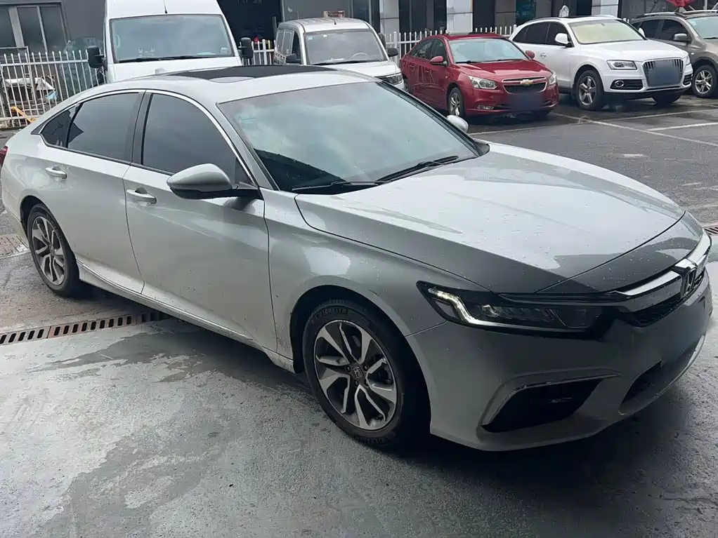 Honda Inspire 2020