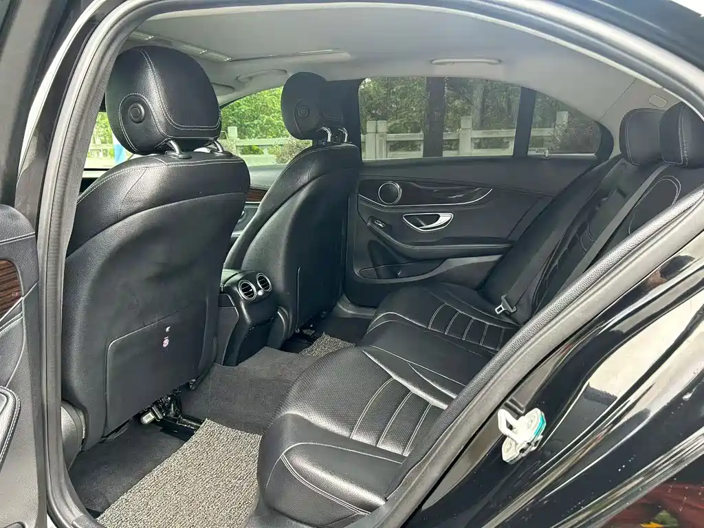 Mercedes-Benz C-Class 2015